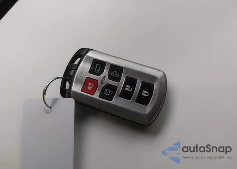 2015 Toyota Sienna Xle 8 Passenger from USA, damaged, VIN 5TDYK3DC2FS678371